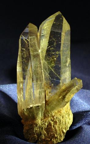 /media/images/Boutique/Quartz/Quartz-chlorite.JPG